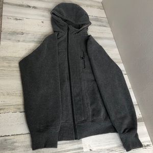 Pre-owned Men’s L gray lululemon zip up sweatshirt